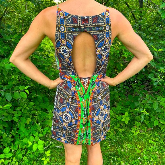 FARM rio mini abstract print dress open back with buttons on top multi color sm - Picture 2 of 11